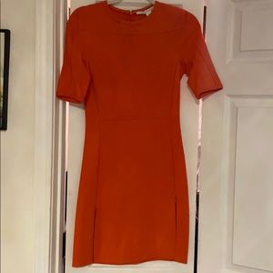 Mod dress with double zippers